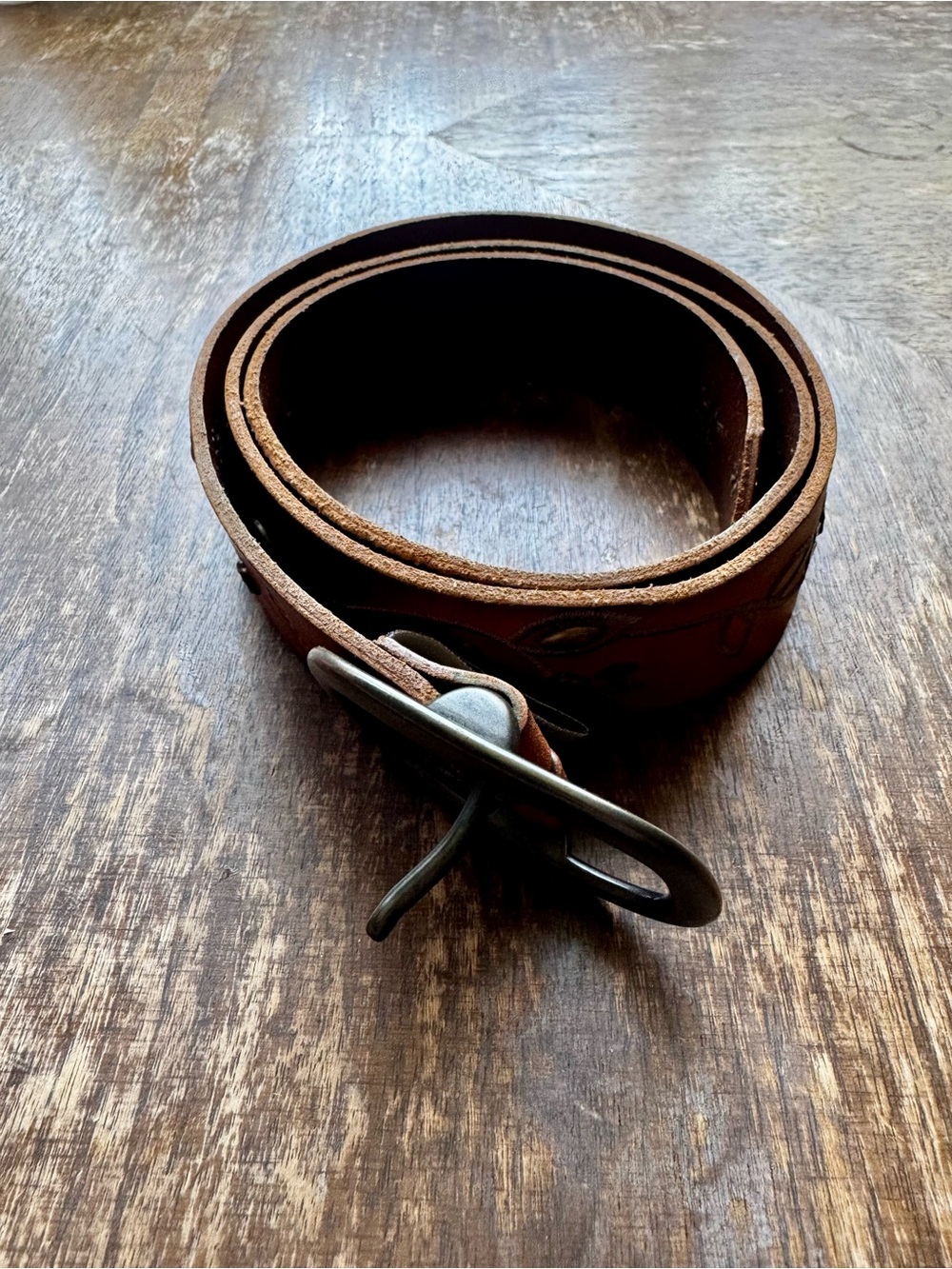 Fossil Leather Embossed Floral Women’s Belt - Brown - Picture 3 of 5